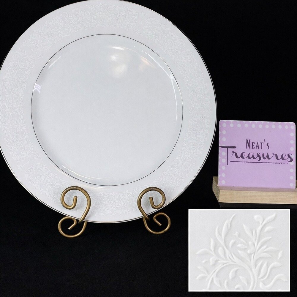 Carlton China PLYMOUTH 303 White Scrolls On Rim Japan China Chop Plate Platter